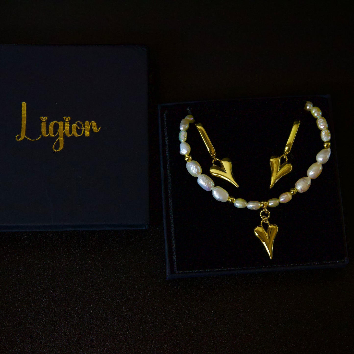 Set collar y aros con perlas     “Corazón Dorado”