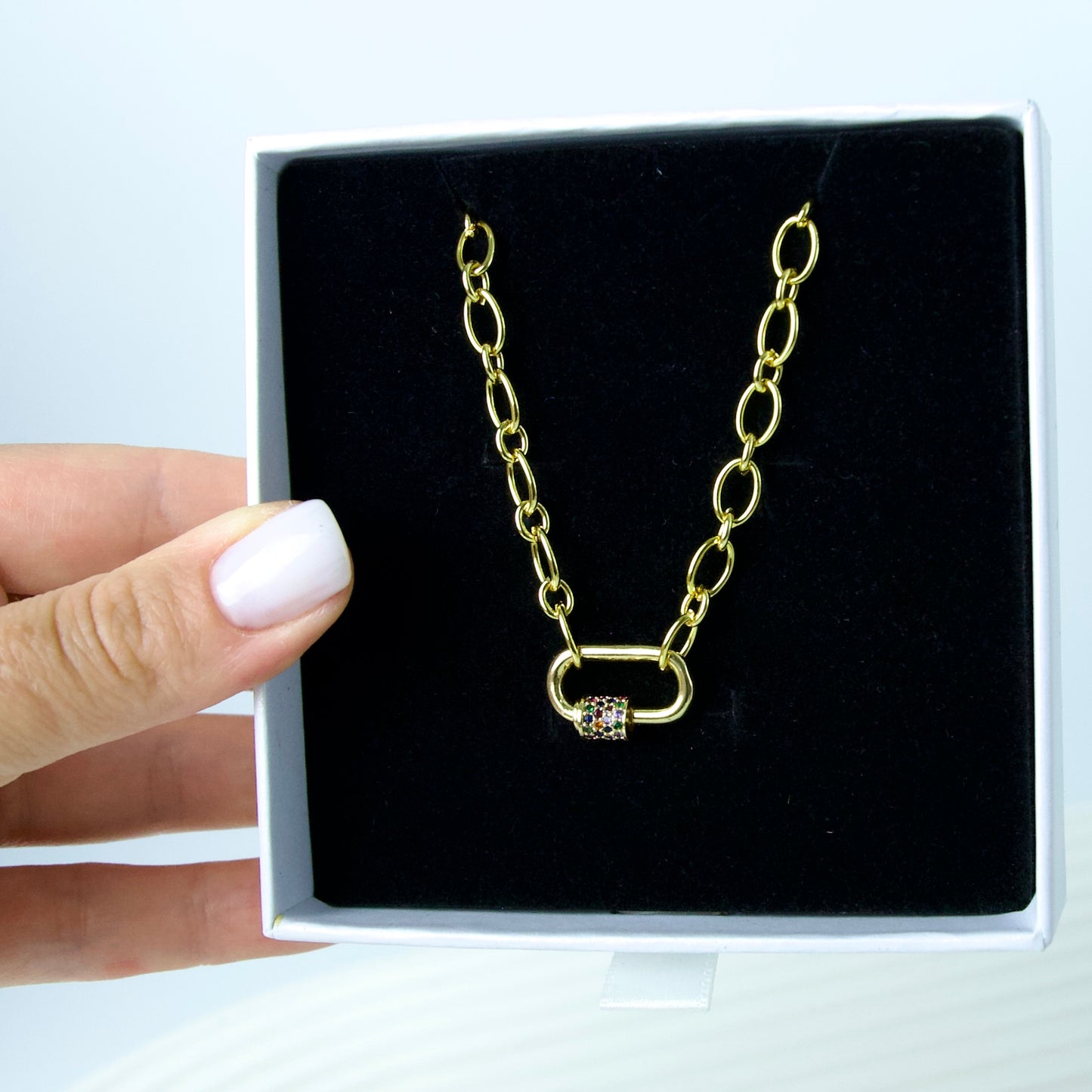 COLLAR CARABÍN COLOR – BAÑO DE ORO 18K CON CIRCONES MULTICOLOR