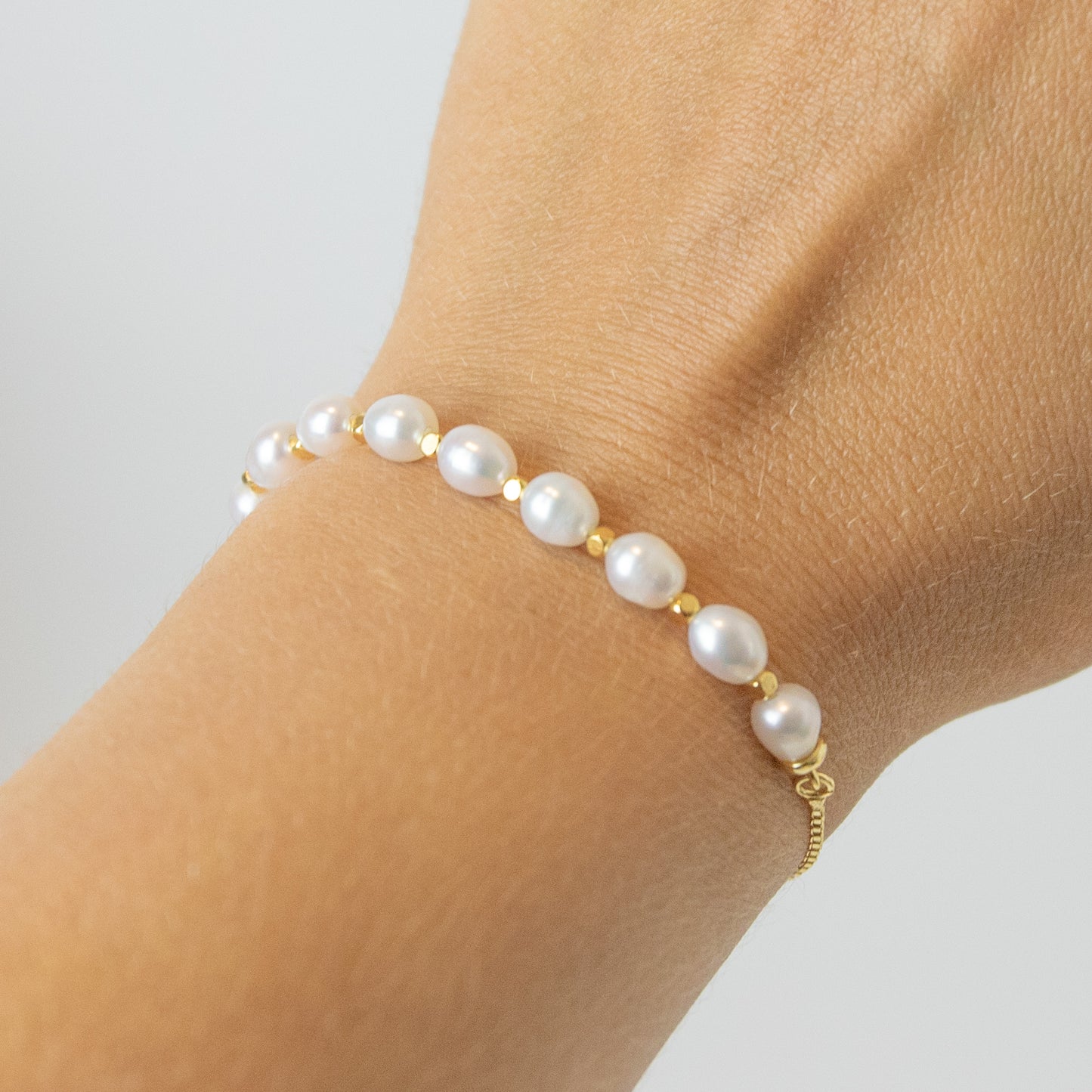CONJUNTO PERLAS DULCES 18K “ARMONÍA DE PERLA”