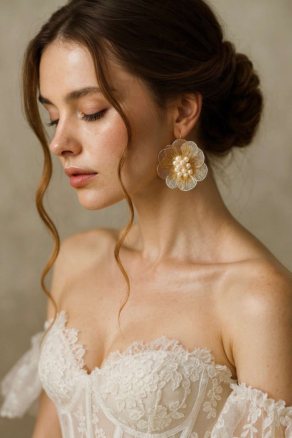 Aros de Perlas Dulces 18K “Flor de Perla”